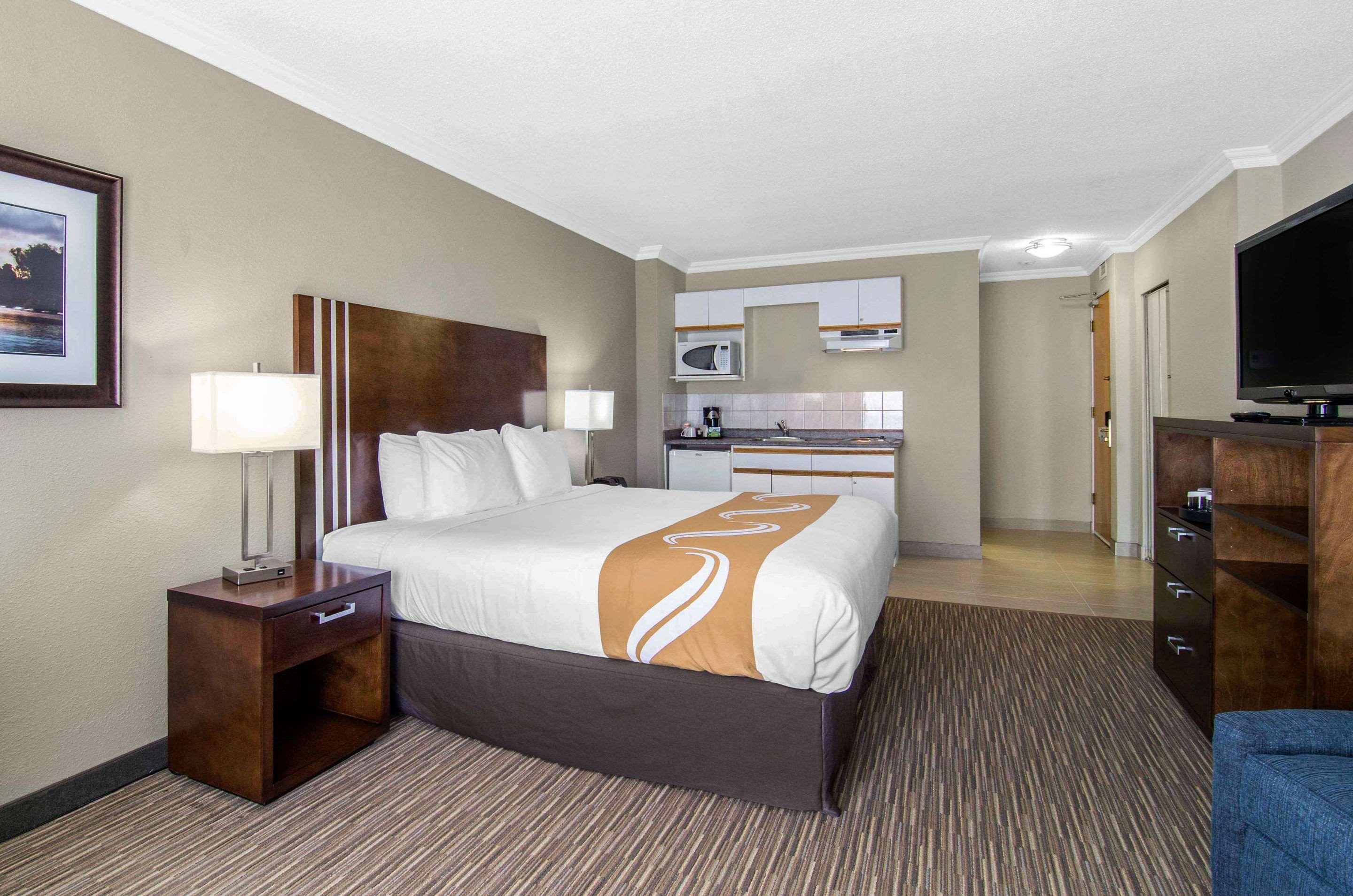 Quality Inn Downtown Inner Harbour Victoria Buitenkant foto