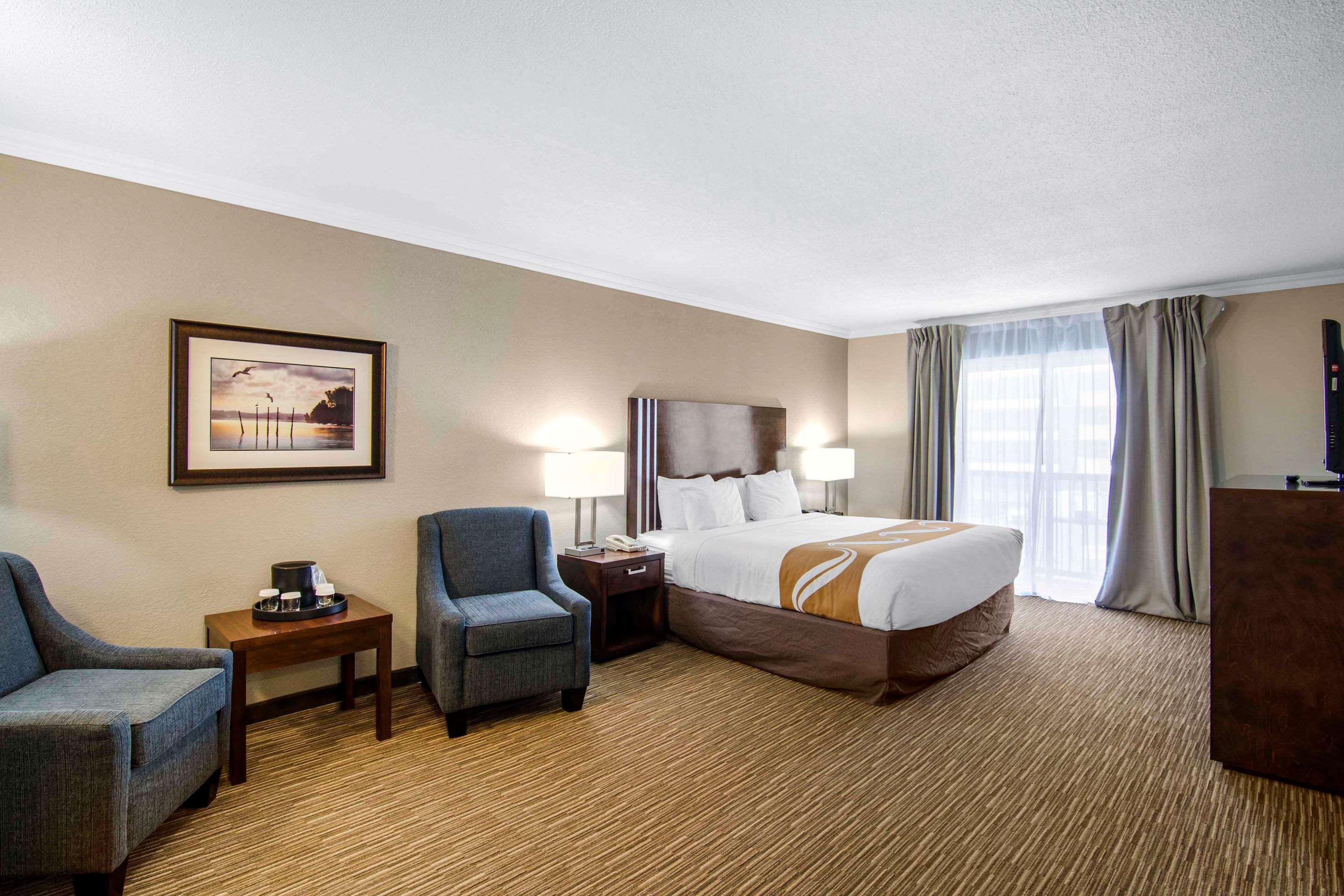 Quality Inn Downtown Inner Harbour Victoria Buitenkant foto