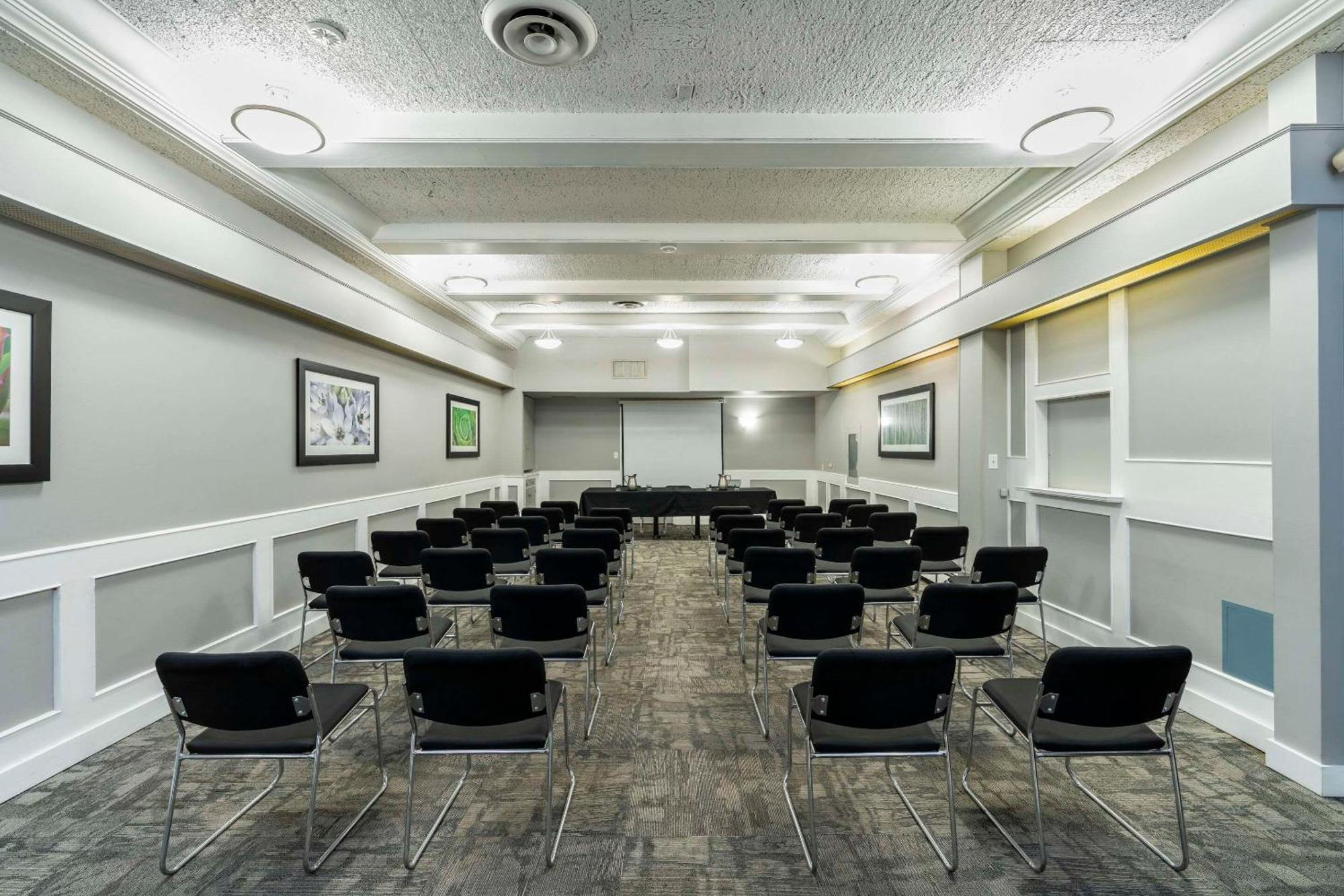 Quality Inn Downtown Inner Harbour Victoria Buitenkant foto